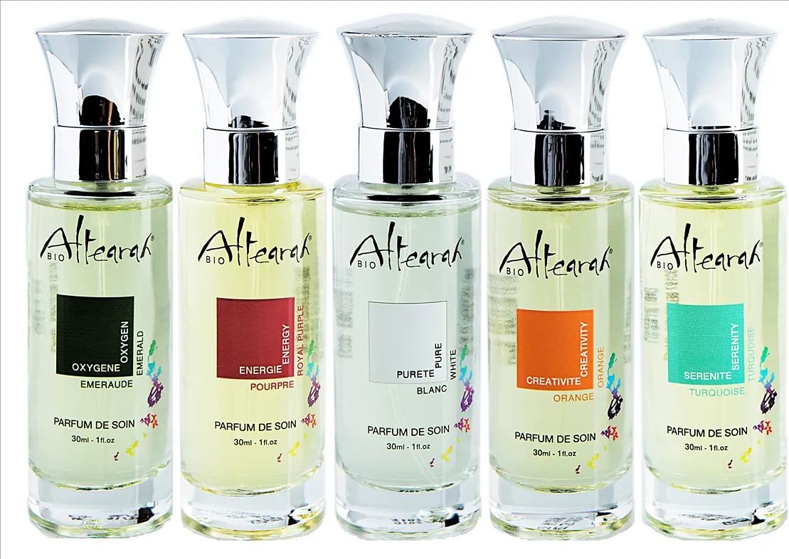 Photo produit propre : cinq flacons Altearah sur fond blanc